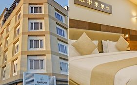 Hotel Mandovin Near Railway Station